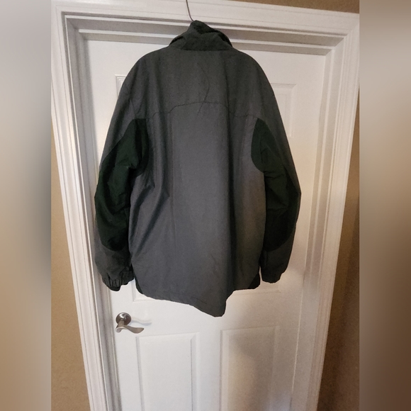 GREY/GREEN TIMBERLAND OUTDOOR PERFORMANCE COAT. - Picture 12 of 12